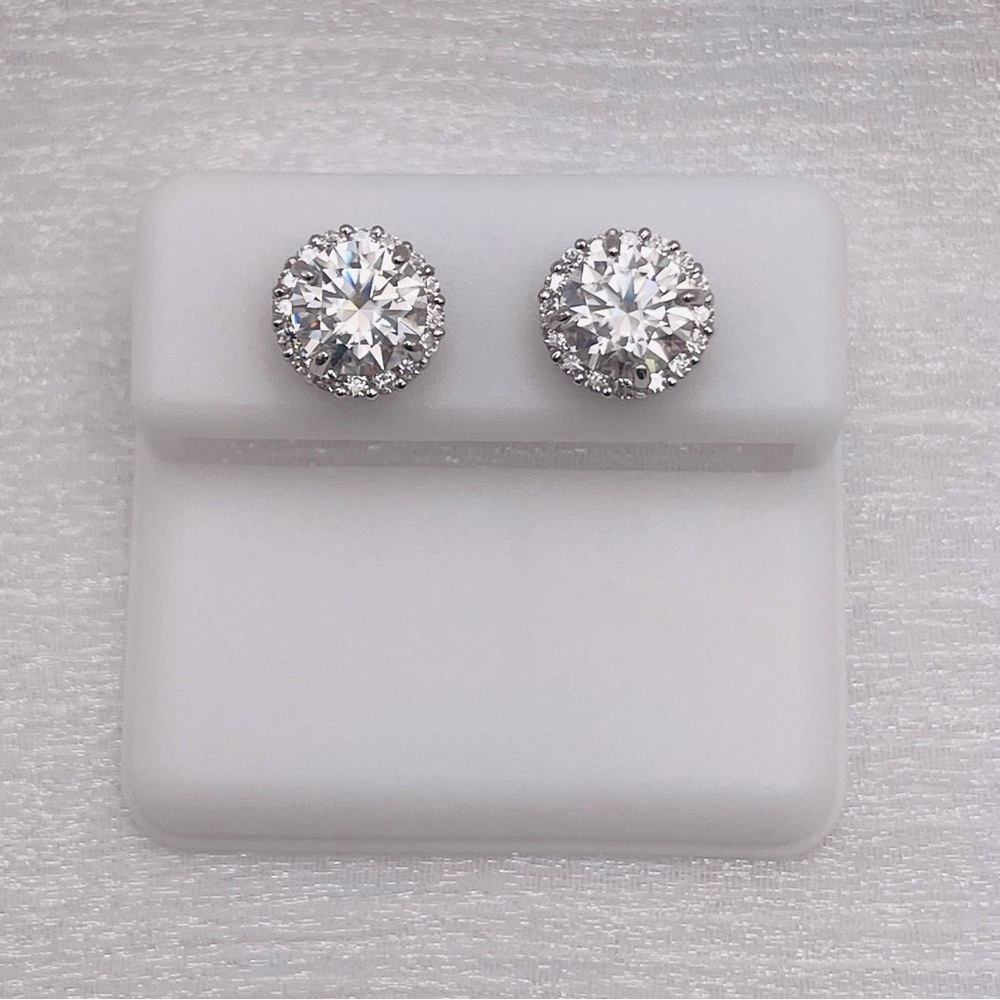 Elegant Silver Stud Earrings